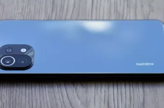 What Are the Top Flagship Smartphones Right Now?